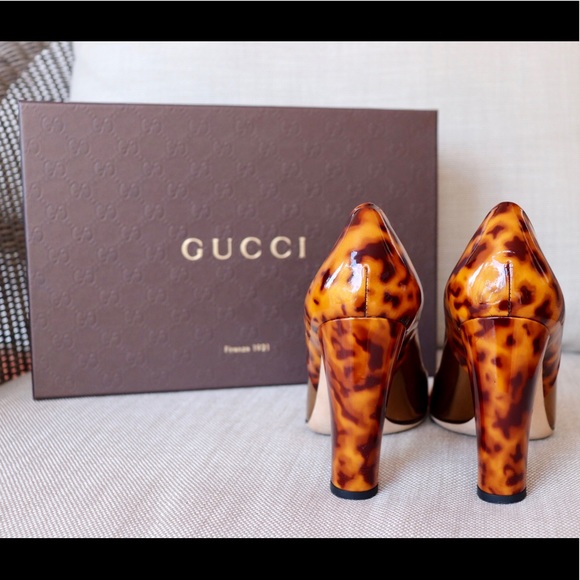SOLD 🌟Host Pick🌟 GUCCI Tortoise Shell Metallic Pumps - Picture 5 of 8